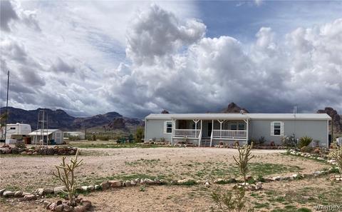 7526 W Moenkopi Dr, Golden Valley, AZ 86413
