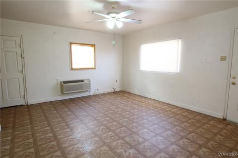 3151 E Packard Ave, Kingman, AZ 86409 photo 4