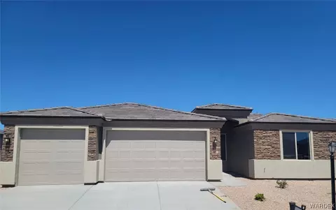 2661 Estrella Vis, Kingman, AZ 86409