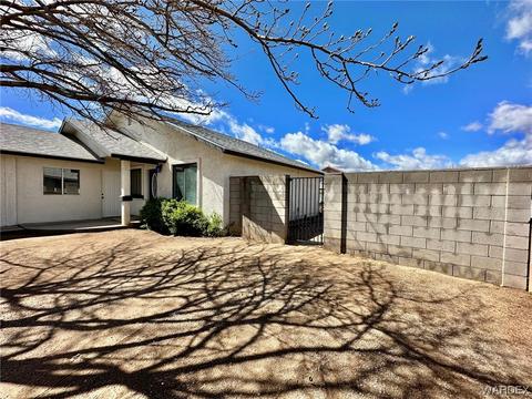 3255 N Apache St, Kingman, AZ 86401 photo 4
