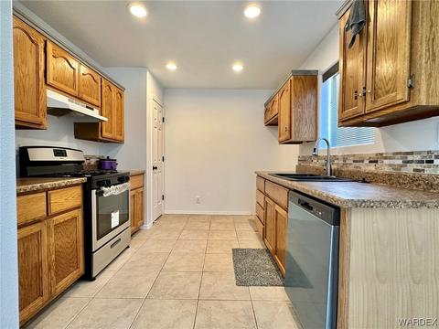 3255 N Apache St, Kingman, AZ 86401 photo 10