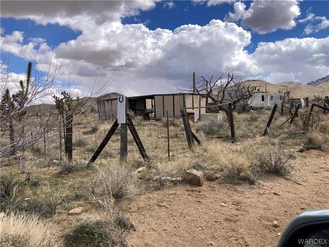 18288 N Sage Dr, Dolan Springs, AZ 86441