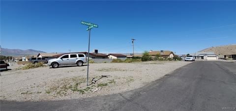 1877 Richardo Ave, Bullhead City, AZ 86442