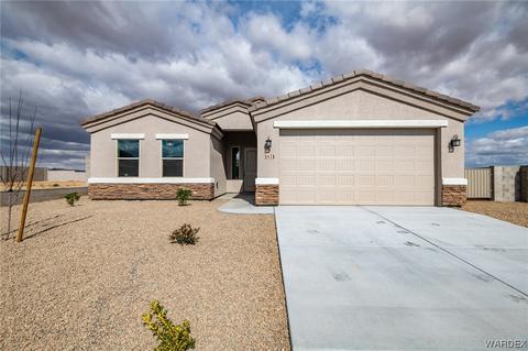 476 S Glen Canyon Rd, Golden Valley, AZ 86413