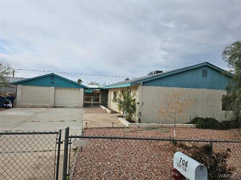 708 Sea Spray Pl, Bullhead City, AZ 86442