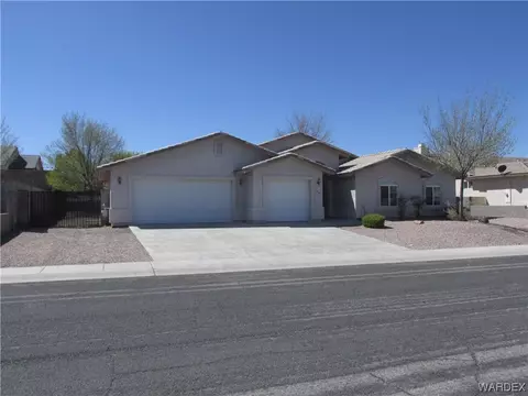 3208 Jennifer Ave, Kingman, AZ 86401