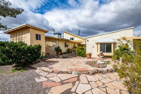 3661 W Abrigo Dr, Golden Valley, AZ 86413
