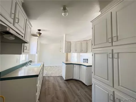 2625 E Ames Ave, Kingman, AZ 86409 photo 10