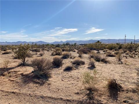 000 N Glen Canyon Rd, Golden Valley, AZ 86413