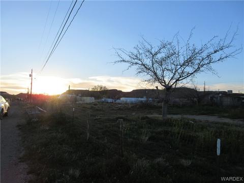 625 E Windsor Ave, Kingman, AZ 86409 photo 2