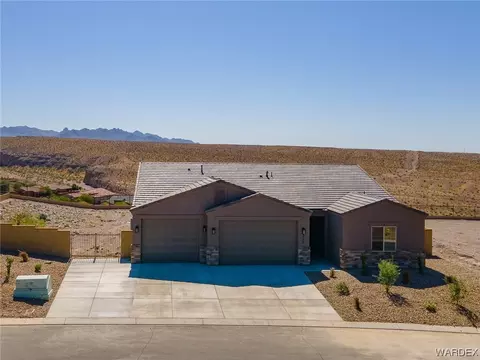 3128 Esmerelda Dr, Bullhead City, AZ 86429