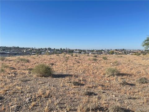1740 Arena Dr, Bullhead City, AZ 86442