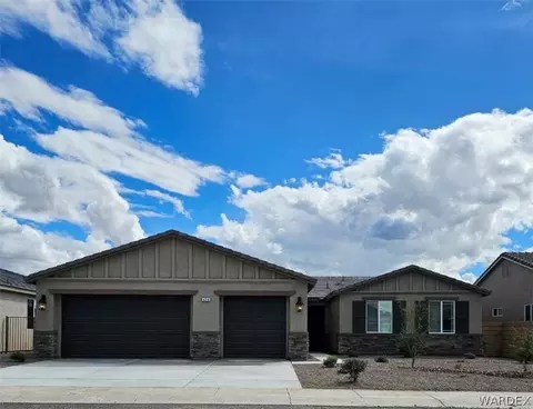 484 Downey Dr, Bullhead City, AZ 86442