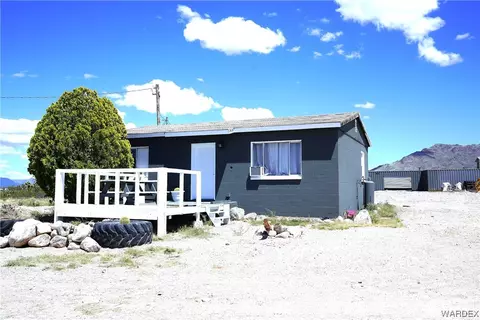 17256 N Mariposa Dr, Dolan Springs, AZ 86441