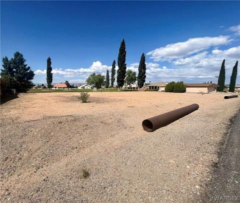 7841 E Saddleback Dr, Kingman, AZ 86401 photo 1