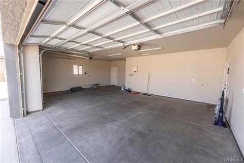 4821 E Lazy River Rd, Kingman, AZ 86409 photo 9