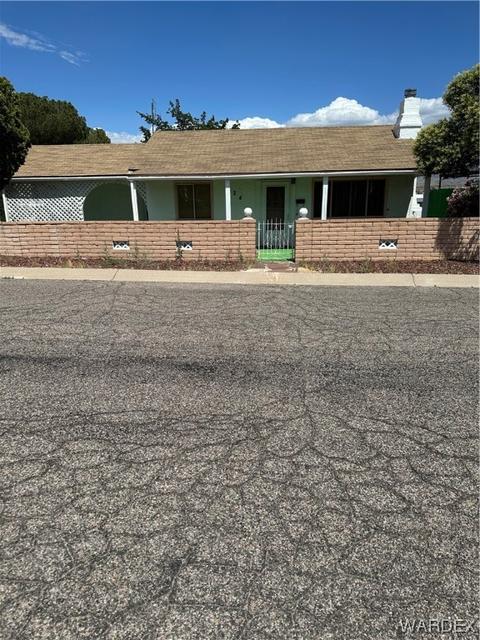524 Metcalfe Rd, Kingman, AZ 86401