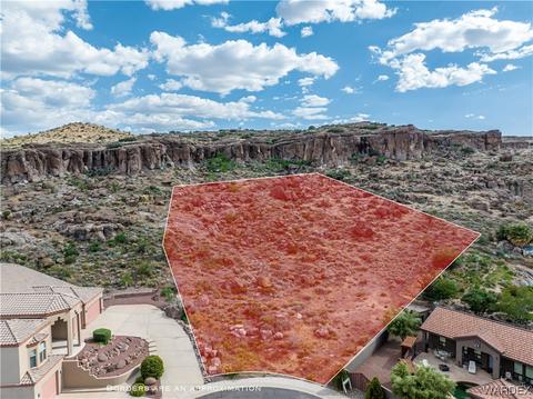 615 Country Club Ct, Kingman, AZ 86401