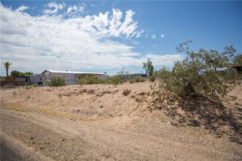 4924 E York Dr, Topock, AZ 86436