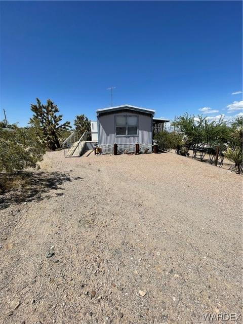 515 W Iceberg Canyon Dr, Meadview, AZ 86444