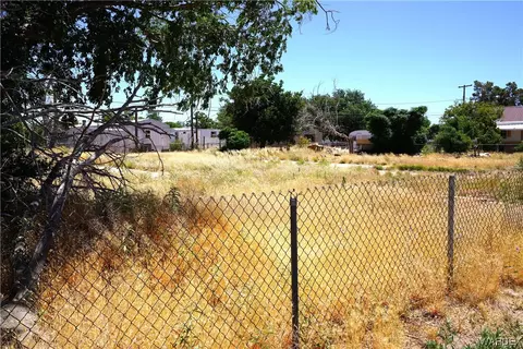 3565 E Robin Ln, Kingman, AZ 86409 photo 6