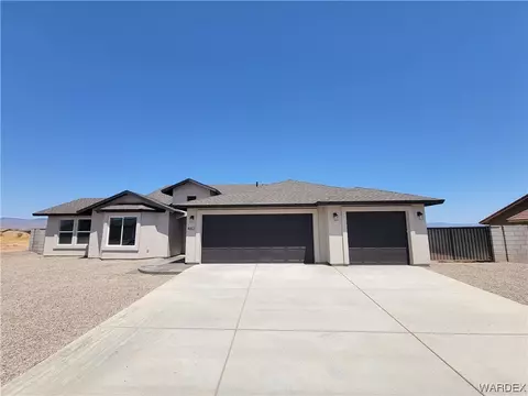 6708 W Vizcanio Pl, Golden Valley, AZ 86413