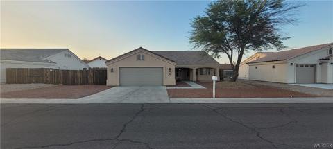 647 Primrose Ln, Bullhead City, AZ 86442