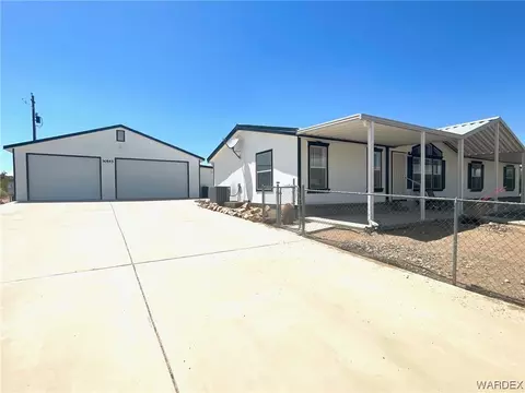 30545 N Sandy Point Dr, Meadview, AZ 86444