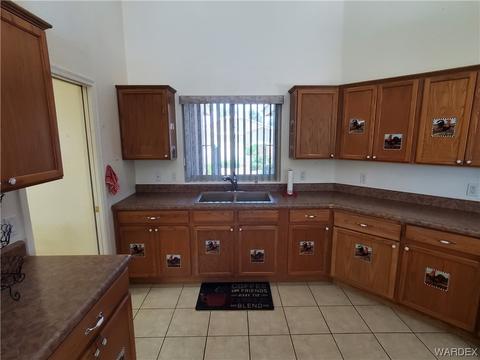 3956 E Packard Ave, Kingman, AZ 86409 photo 5