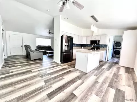 2972 E Calle Dimas, Kingman, AZ 86409 photo 9