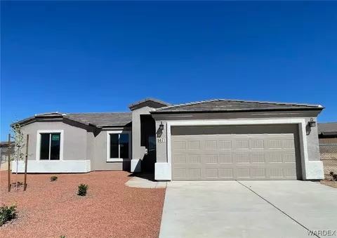 6679 W Catavina Cv, Golden Valley, AZ 86413