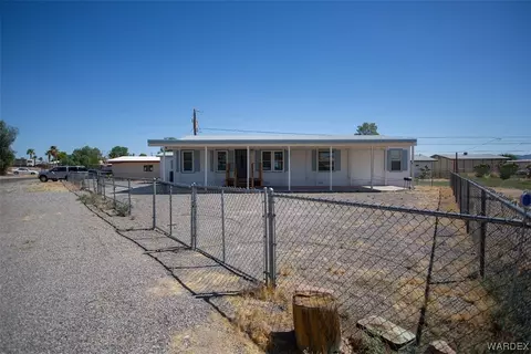 2303 Red Rock Rd, Bullhead City, AZ 86442