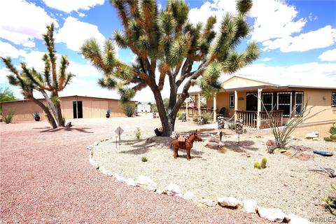 18756 N Stallion Dr, Dolan Springs, AZ 86441