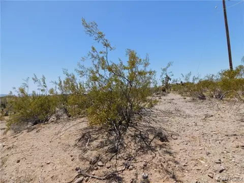 790 E Ashley Dr, Meadview, AZ 86444 photo 3