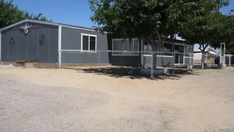 3469 N Adobe Rd, Golden Valley, AZ 86413