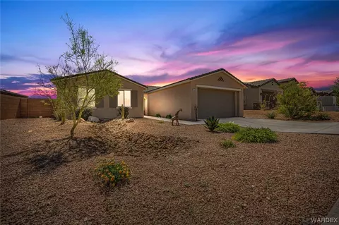 1620 Greenfield Dr, Bullhead City, AZ 86442