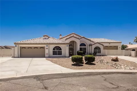 2584 Fox Run Ln, Bullhead City, AZ 86442