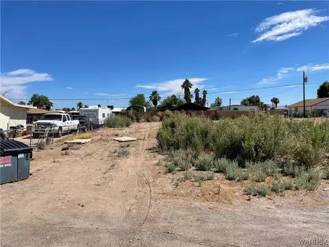 2188 Hackamore Dr, Mohave Valley, AZ 86440