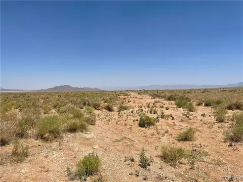 5885 N Webb Dr, Kingman, AZ 86401