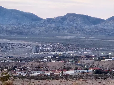 1885 Corwin Ct, Bullhead City, AZ 86442