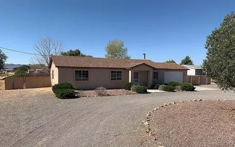 655 S Tonto Rd, Golden Valley, AZ 86413