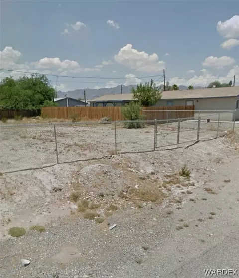 5565-5569 S Ruby St, Fort Mohave, AZ 86426