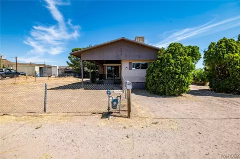635 E Berk Ave, Kingman, AZ 86409