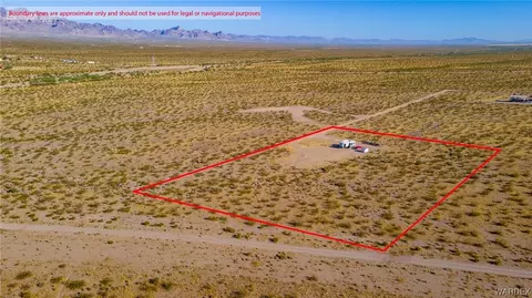 5612 S Ponderosa Rd, Golden Valley, AZ 86413