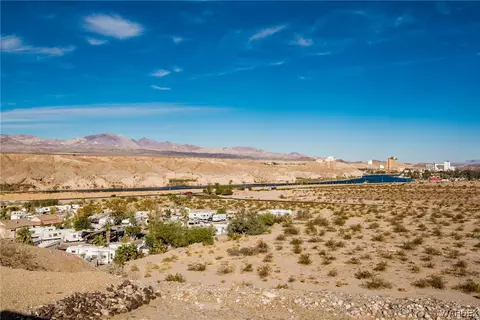 2022 Merrill Lane 6a, Bullhead City, AZ 86442