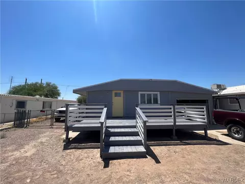 8201 S Green Valley Rd, Mohave Valley, AZ 86440