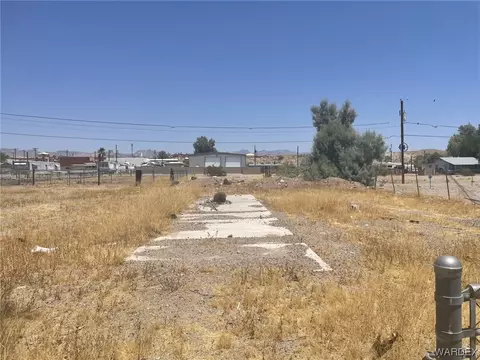 400 River Gln, Bullhead City, AZ 86442
