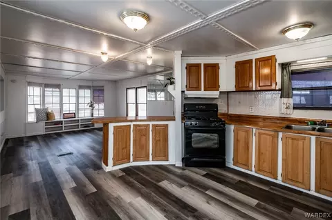 2865 E Devlin Ave, Kingman, AZ 86409 photo 4