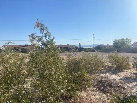 4899 E Pinta Dr, Topock, AZ 86436 photo 2