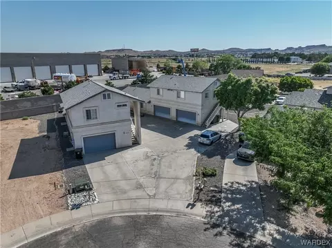 2474 Fox Ct, Kingman, AZ 86409